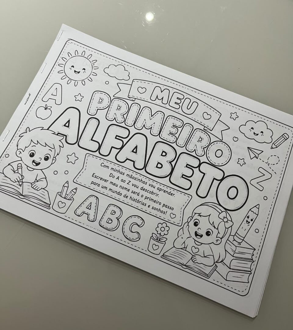 MEU PRIMEIRO ALFABETO